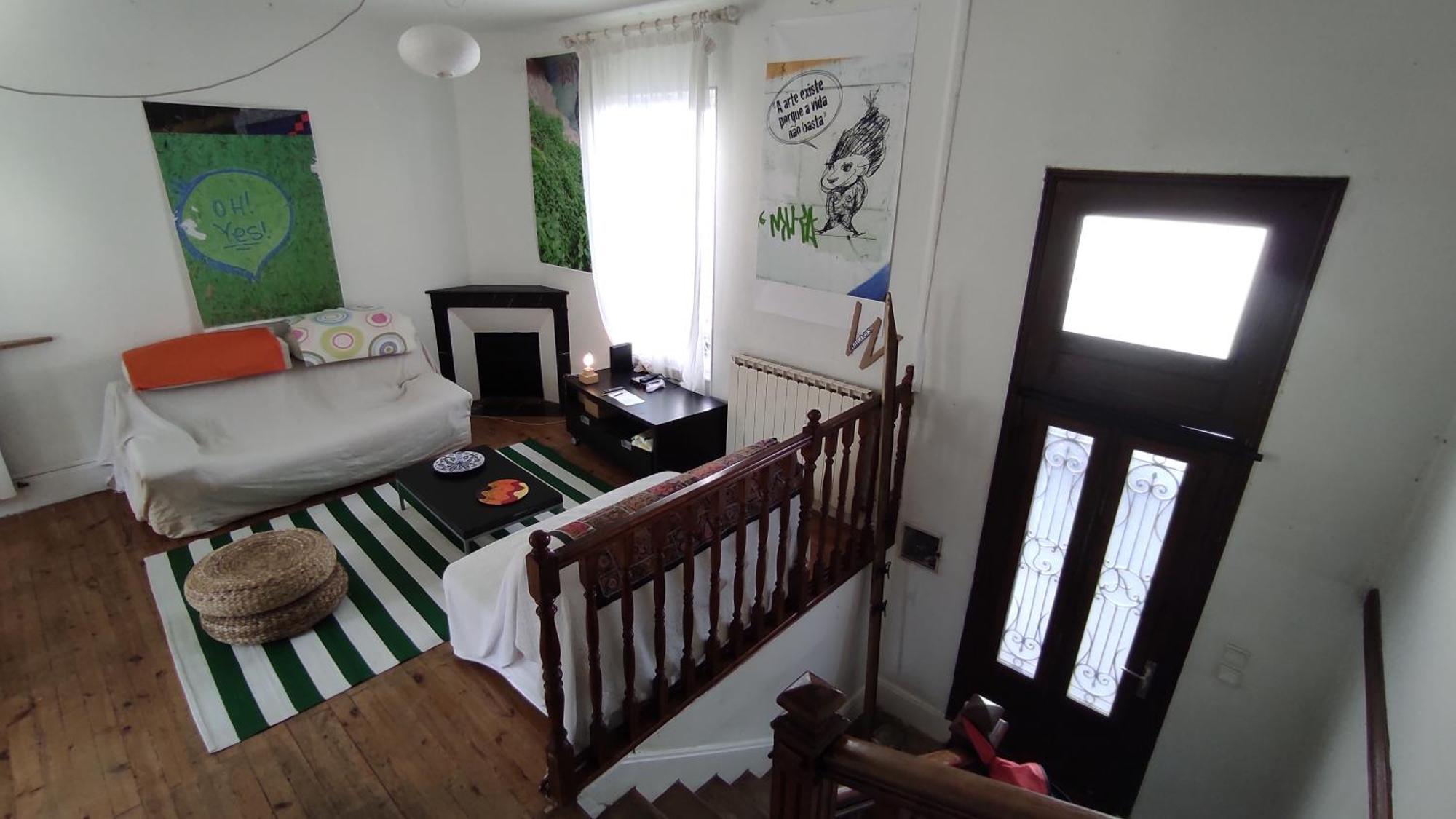 Grande Maison Ancienne Simple Et Spacieuse. ヴィシー エクステリア 写真